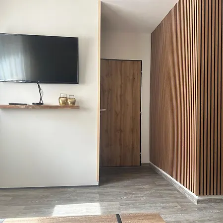 Apartment Horalka 7 V Peci Pod Snezkou